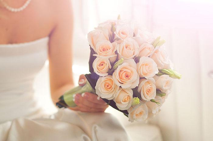 Un éventail de compositions florales pour mariage à votre disposition.